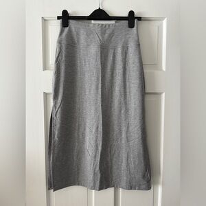 Athleta Stretchy Heather Gray Jersey Knit Skirt With Side Slits